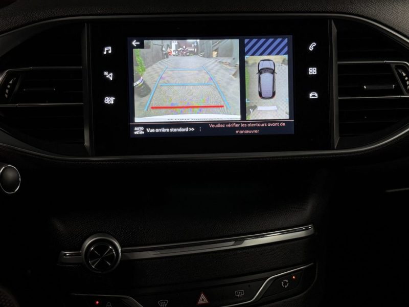 PEUGEOT 308 II PHASE 2 ALLURE 1.2 130 BOITE AUTO APPLE CARPLAY & ANDROID CAMERA RECUL - Garantie 1an