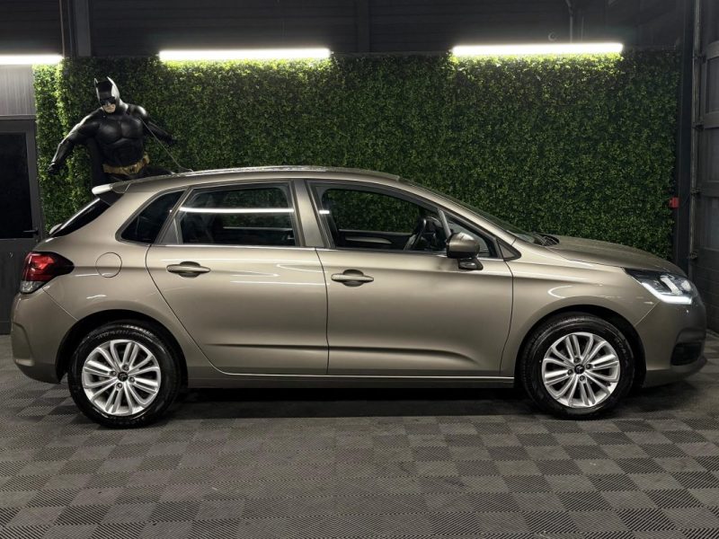 CITROEN C4 II PHASE 2 1.2 110 Cv 87 600 Kms CRIT AIR 1 - GARANTIE 1 AN