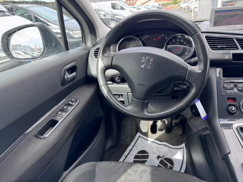 PEUGEOT  3008  1.6 HDI 110CV  2012