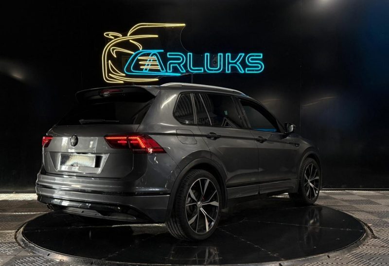 VOLKSWAGEN TIGUAN 2.0 TDI 150 ch DSG7 / TOIT OUVRANT + APPLE CARPLAY + KEYLESS /