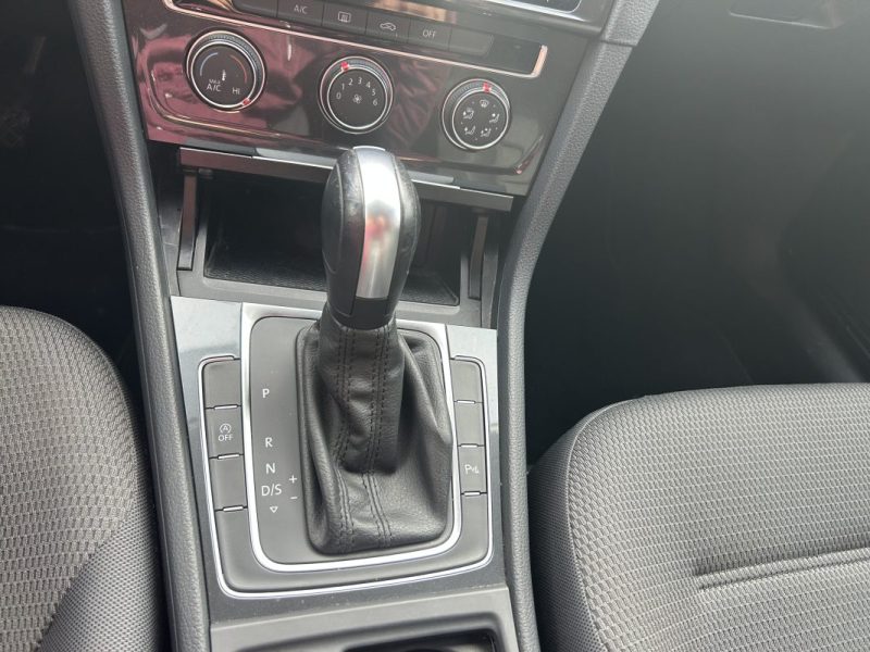 VOLKSWAGEN GOLF 2.0 Tdi 150Ch Confortline/ Garantie 12 mois