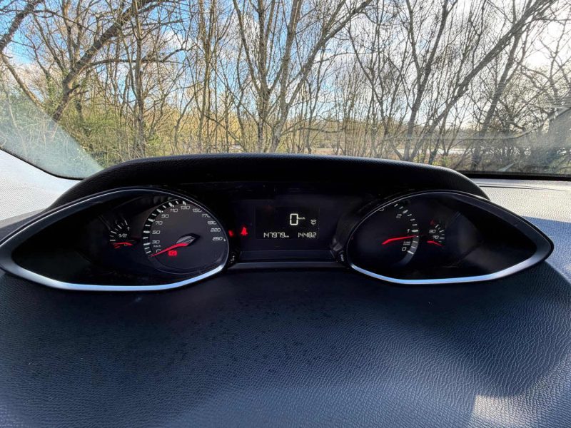 PEUGEOT 308 SW 1.6 BlueHDi 100ch STYLE 