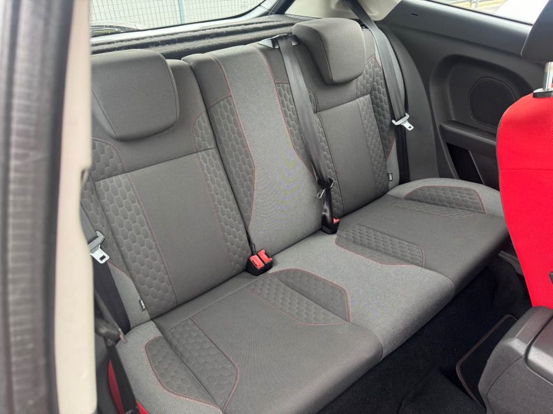 FORD FIESTA 1.0 ECOBOOST 140CH Black & Red Edition  
