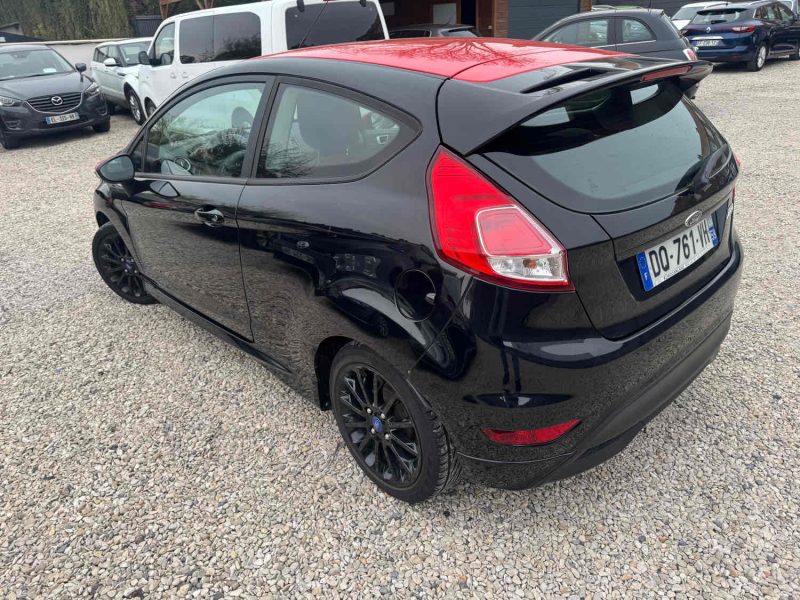 FORD FIESTA 1.0 ECOBOOST 140CH Black & Red Edition  