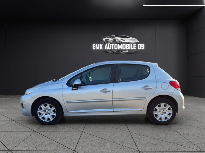 PEUGEOT 207 1.4 HDI 70 URBAN 2012 garantie 