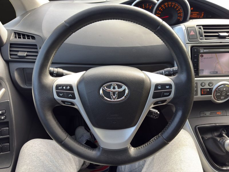 TOYOTA VERSO 126 D-4D ACTIVE 2011 5 PLACE GARANTIE 