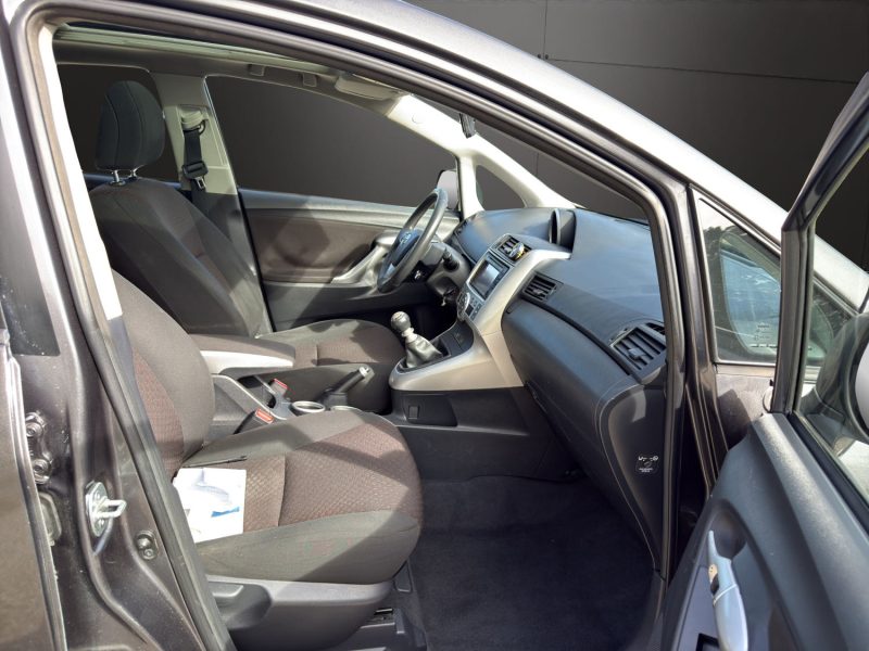 TOYOTA VERSO 126 D-4D ACTIVE 2011 5 PLACE GARANTIE 