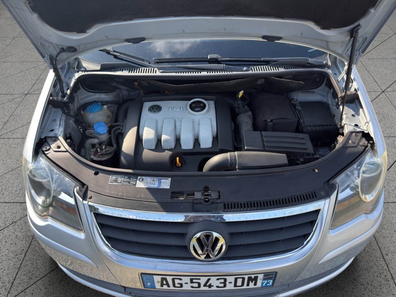 VOLKSWAGEN TOURAN 1.9 TDI 105 CONFORTLINE 2009 7 place 