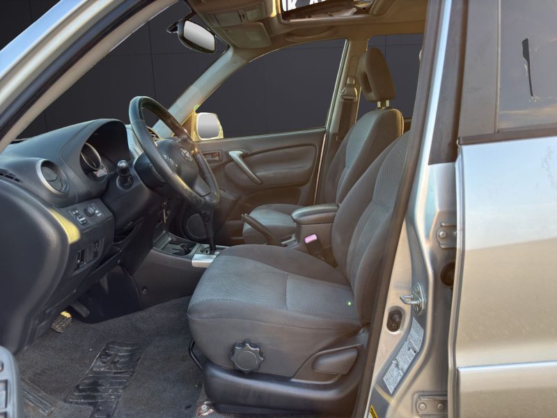 TOYOTA RAV4 2.0 150 ch VVT-I VX BVA garantie 