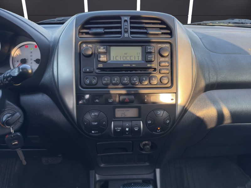 TOYOTA RAV4 2.0 150 ch VVT-I VX BVA garantie 