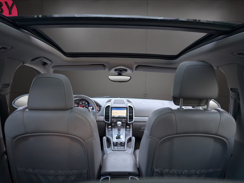 PORSCHE Cayenne 3.0 TDi DPF V6 24V Tiptronic S 245 cv Boîte auto 