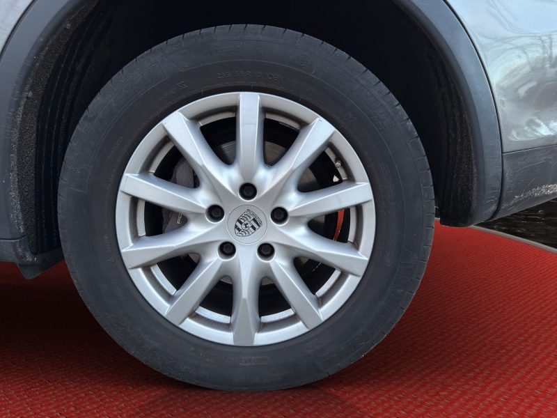 PORSCHE Cayenne 3.0 TDi DPF V6 24V Tiptronic S 245 cv Boîte auto 