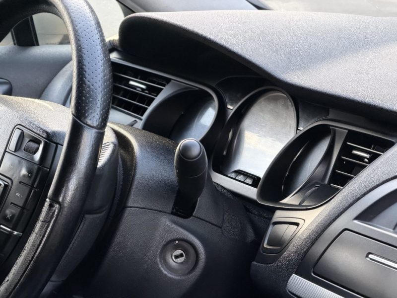 CITROEN C5 1.6 HDI 110 DYNAMIQUE