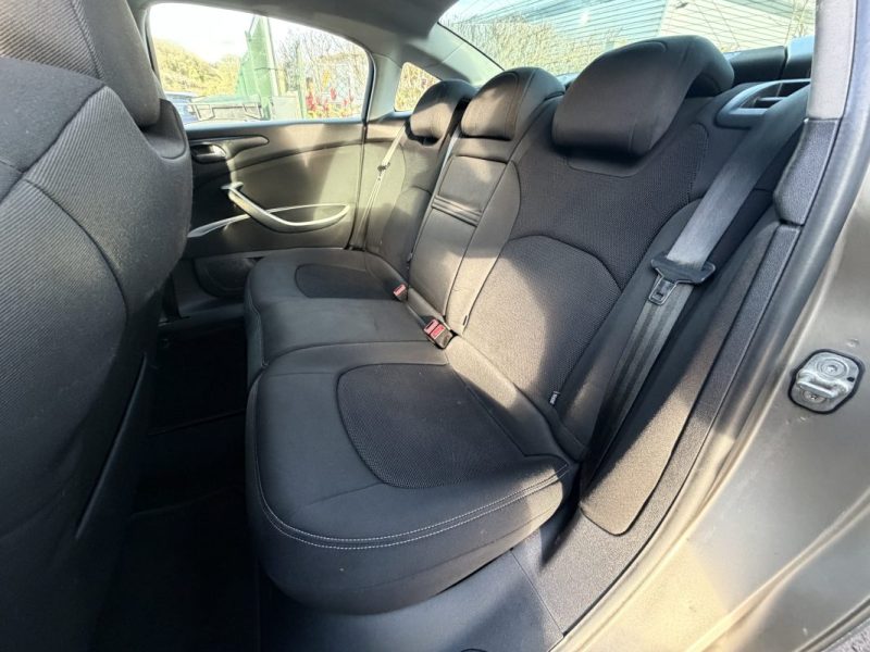 CITROEN C5 1.6 HDI 110 DYNAMIQUE