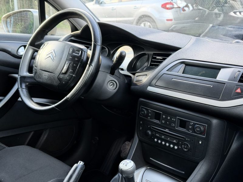 CITROEN C5 1.6 HDI 110 DYNAMIQUE