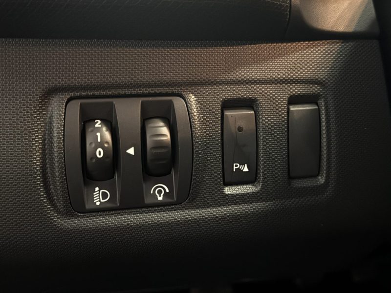 RENAULT CLIO IV 0.9 TCE 90ch ENERGY INTENS 