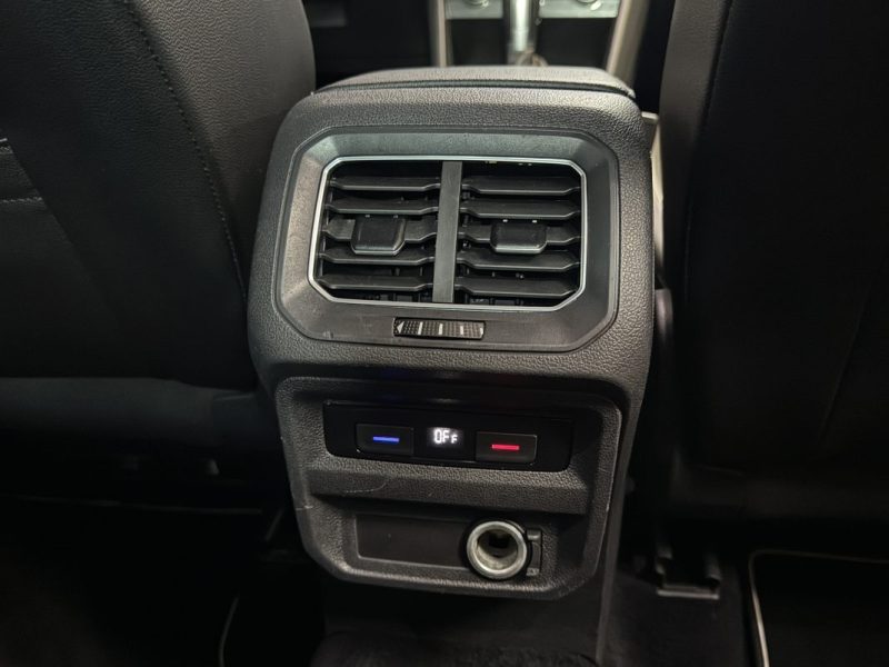 VOLKSWAGEN TIGUAN II 2.0 TDI 150ch BLUEMOTION TECHNOLOGY CARAT EXCLUSIVE 4MOTION DSG7