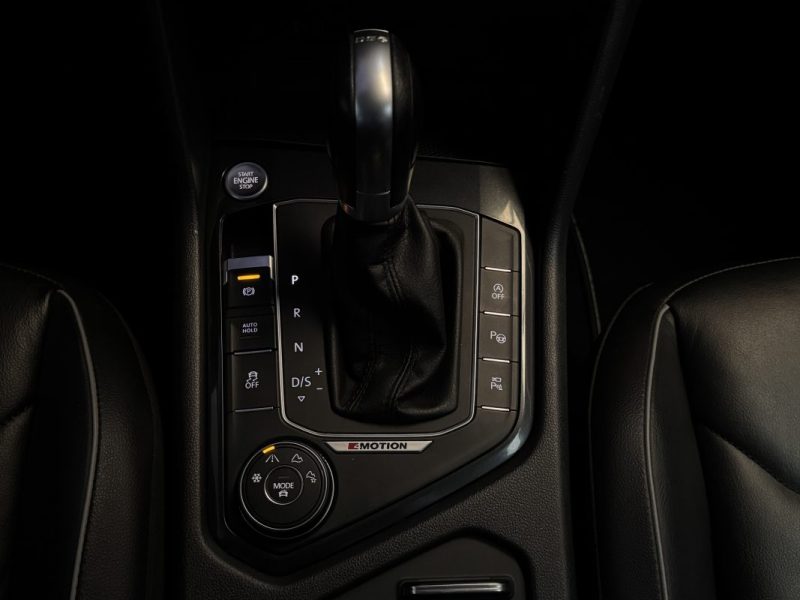 VOLKSWAGEN TIGUAN II 2.0 TDI 150ch BLUEMOTION TECHNOLOGY CARAT EXCLUSIVE 4MOTION DSG7