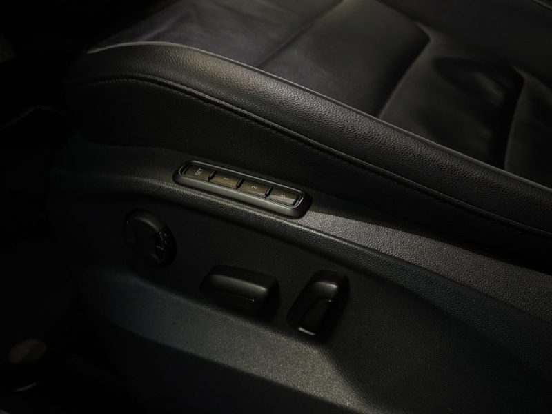 VOLKSWAGEN TIGUAN II 2.0 TDI 150ch BLUEMOTION TECHNOLOGY CARAT EXCLUSIVE 4MOTION DSG7