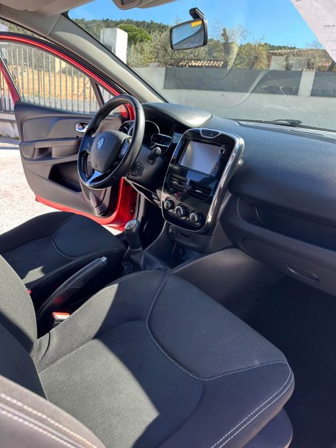 RENAULT CLIO IV 90CH ENERGY INTENS /ENTRETIEN RENAULT COMPLET/5 PLACES/ECRAN