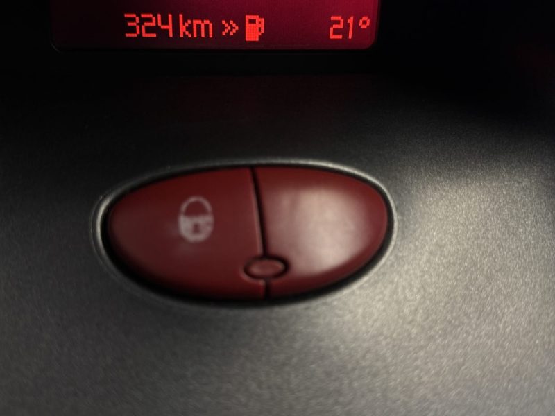 PEUGEOT 206 1.4 75ch TRENDY 5P 