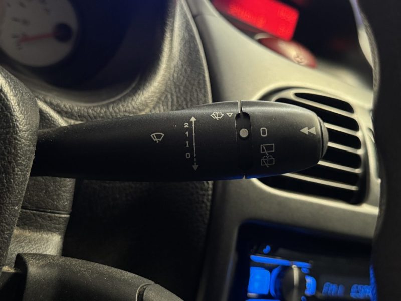 PEUGEOT 206 1.4 75ch TRENDY 5P 