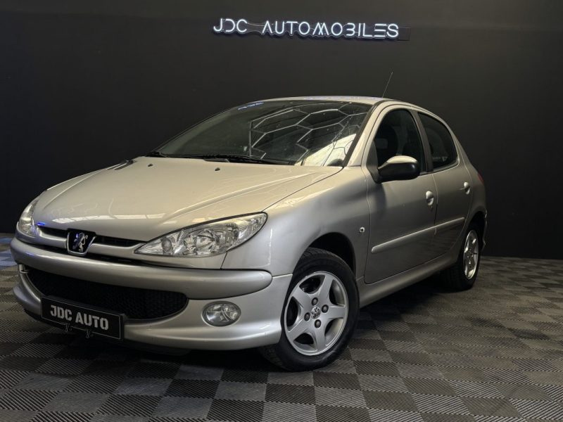 PEUGEOT 206 1.4 75ch TRENDY 5P 