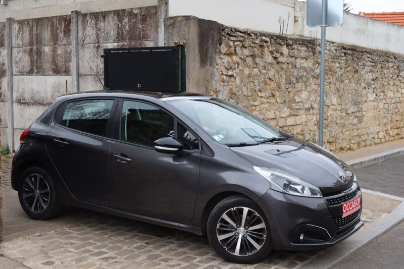 PEUGEOT 208 1.2 PURETECH 82CH ALLURE 5P 2017