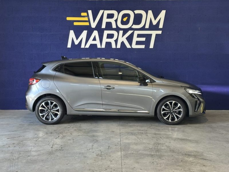 RENAULT CLIO 1.0 TCE 90 CH TECHNO / CAR PLAY / 1ER MAIN   2024