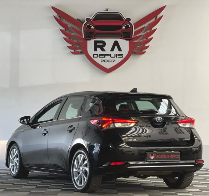 TOYOTA AURIS 1.8L HYBRID 