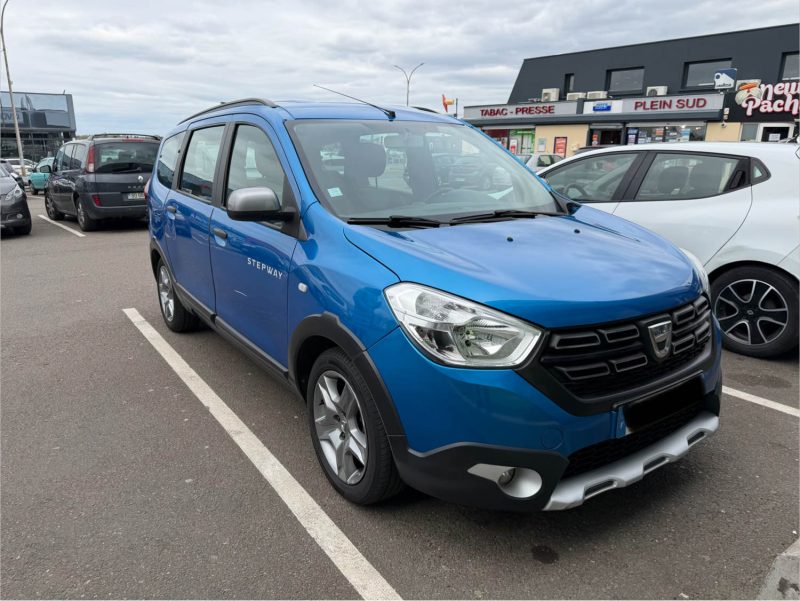 DACIA LODGY STEPWAY 1.5 BLUE DCI 115CH 15 ANS 7 PLACES