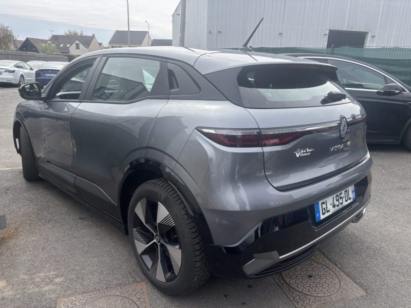 RENAULT MEGANE E-TECH ELECTRIC EV60 220CH OPTIMUM CHARGE EQUILIBRE 2022