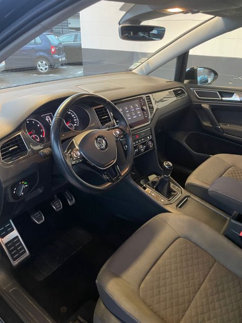 Volkswagen Golf 7 Sportsvan 1.0 TSI 115ch BlueMotion - Suivi et Entretenu