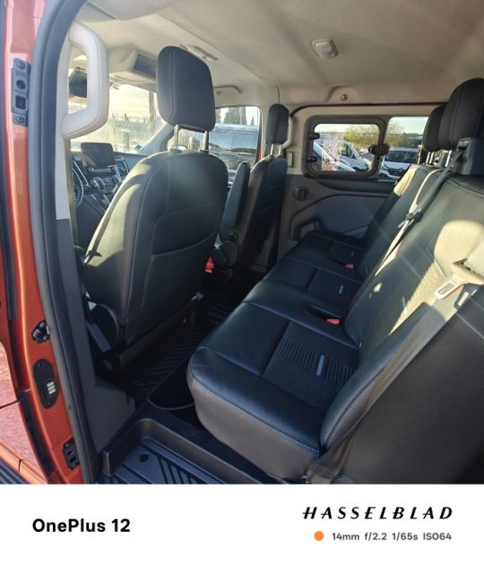 FORD TRANSIT 2.0 TDCI 170CV BOITE AUTO ECOBLEU CABINE APROFONDIE 5 PLACE  FINITION ACTVE 320 L2H1 2.0 ECOBLUE 170 T 2023
