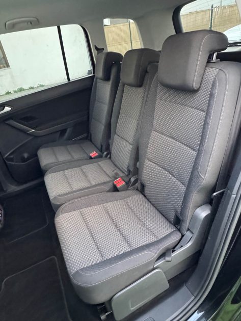 VOLKSWAGEN TOURAN 2.0 TDI 150CH DSG7 CONFORTLINE ENTRETIEN COMPLET ATTELAGE GARANTIE 12 MOIS 