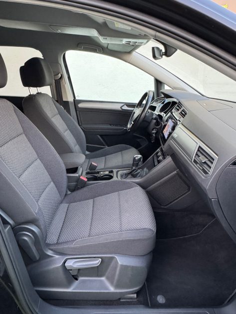 VOLKSWAGEN TOURAN 2.0 TDI 150CH DSG7 CONFORTLINE ENTRETIEN COMPLET ATTELAGE GARANTIE 12 MOIS 