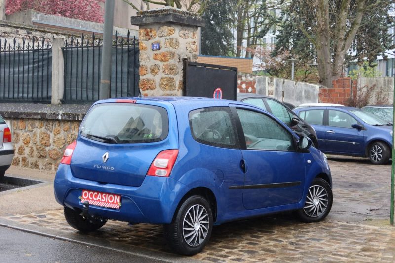 RENAULT TWINGO II 1.5 DCI 65 AUTHENTIQUE 2009