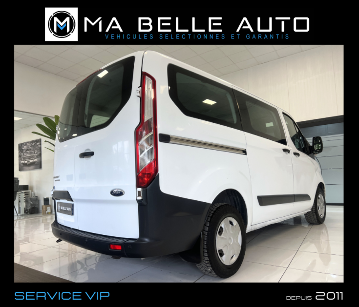 FORD TRANSIT CUSTOM 310 L1H1 2.0 TDCI 105 AMBIENTE 9 PLACES / 263 euros mensuel