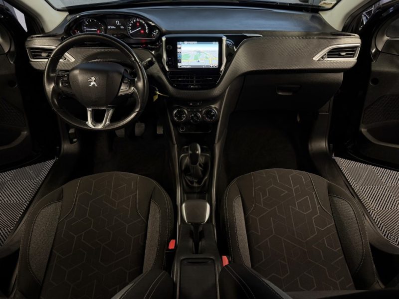 PEUGEOT 2008 1.2 82 Cv 1ERE MAIN / ECRAN GPS TACTILE REGULATEUR LIMITEUR CRIT AIR 1 - GARANTIE 1 AN