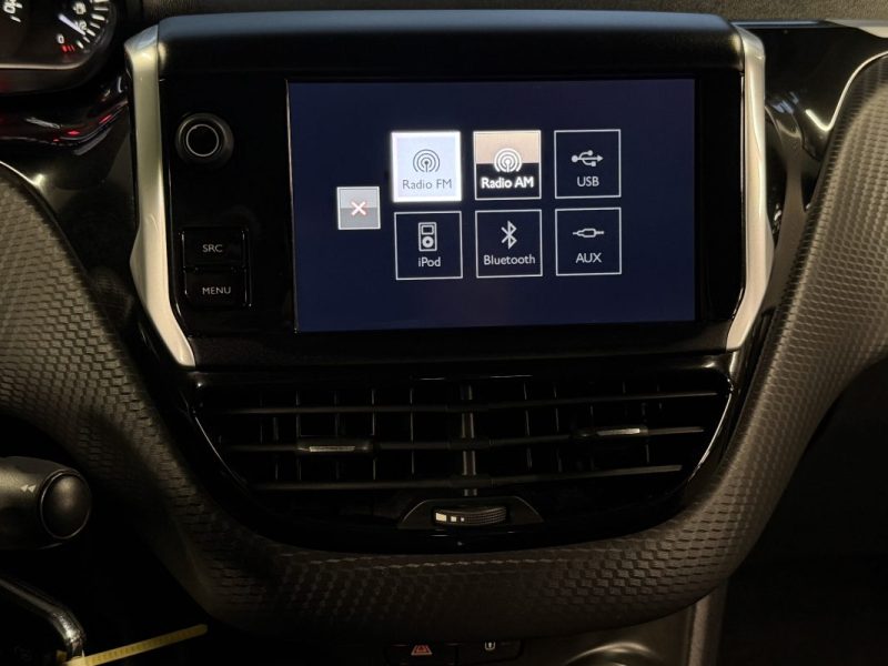 PEUGEOT 2008 1.2 82 Cv 1ERE MAIN / ECRAN GPS TACTILE REGULATEUR LIMITEUR CRIT AIR 1 - GARANTIE 1 AN