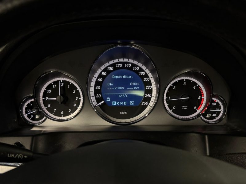 MERCEDES CLASSE E IV COUPE 220 D 2.2 170 Cv 89 900 Kms REELS / ORIGINE FRANCE - GARANTIE 1 AN