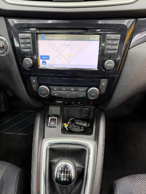 NISSAN QASHQAI 2 1.2L DIG-T 115CH CONNECT EDITION 