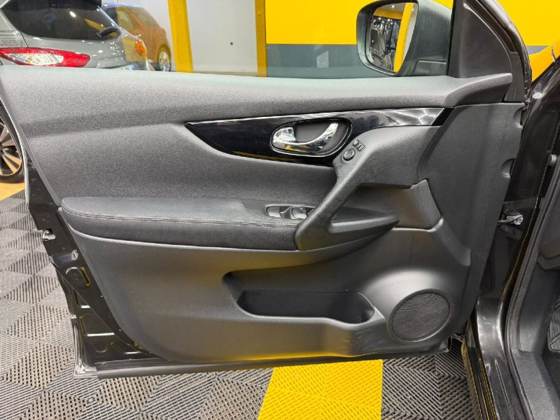 NISSAN QASHQAI 2 1.2L DIG-T 115CH CONNECT EDITION 