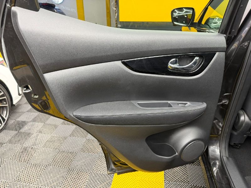 NISSAN QASHQAI 2 1.2L DIG-T 115CH CONNECT EDITION 