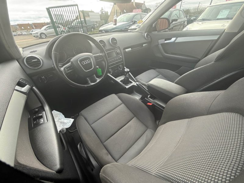 AUDI A3 PHASE 2 SPORTBACK 2.0 TDI 140CV  - 16V TURBO 2010