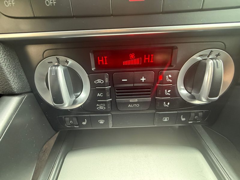 AUDI A3 PHASE 2 SPORTBACK 2.0 TDI 140CV  - 16V TURBO 2010