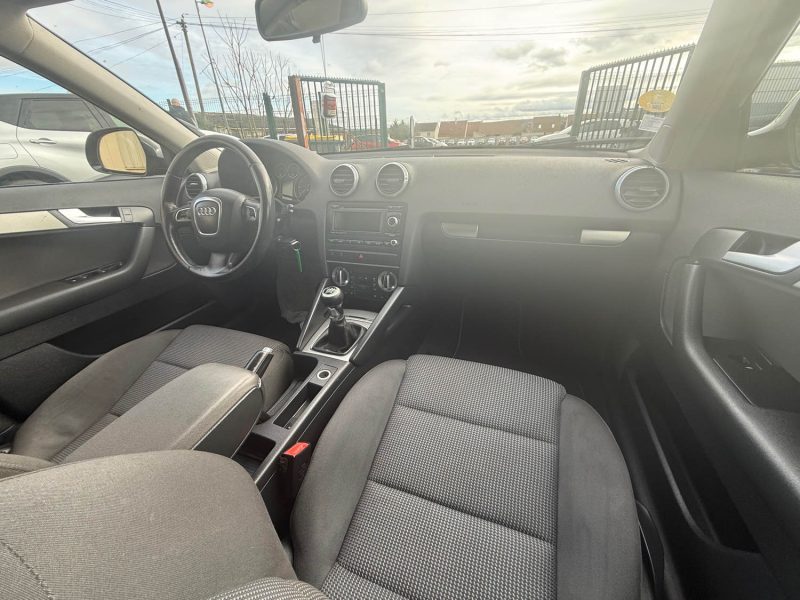 AUDI A3 PHASE 2 SPORTBACK 2.0 TDI 140CV  - 16V TURBO 2010