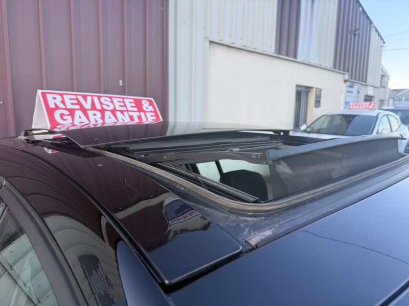 RENAULT MEGANE 3 PHASE 3 LIMITED TOIT OUVRANT 1.2I TCE - 16V TURBO 2015