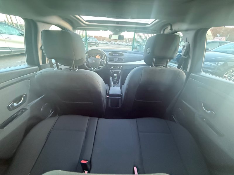 RENAULT MEGANE 3 PHASE 3 LIMITED TOIT OUVRANT 1.2I TCE - 16V TURBO 2015