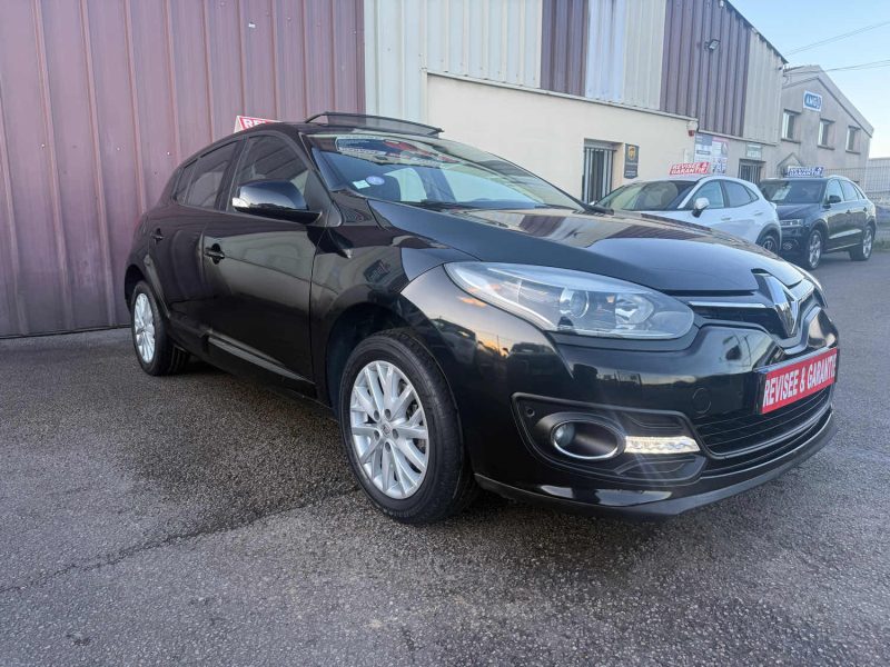 RENAULT MEGANE 3 PHASE 3 LIMITED TOIT OUVRANT 1.2I TCE - 16V TURBO 2015